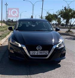 نيسان ألتيما